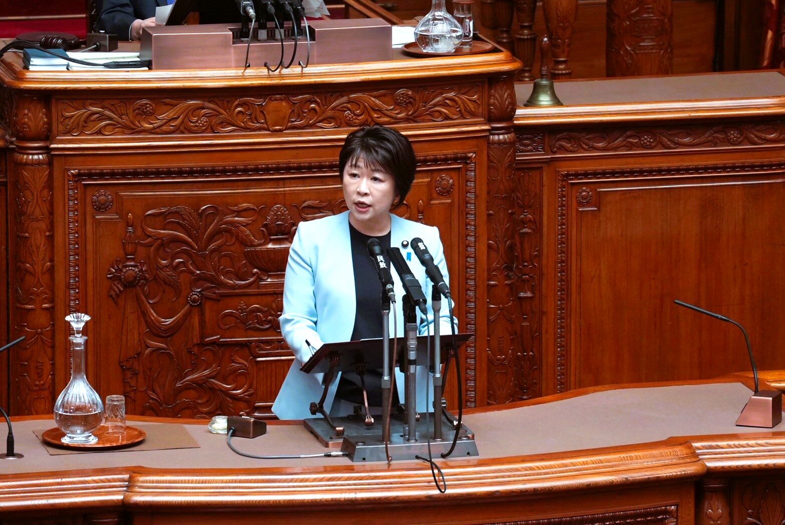 本会議写真