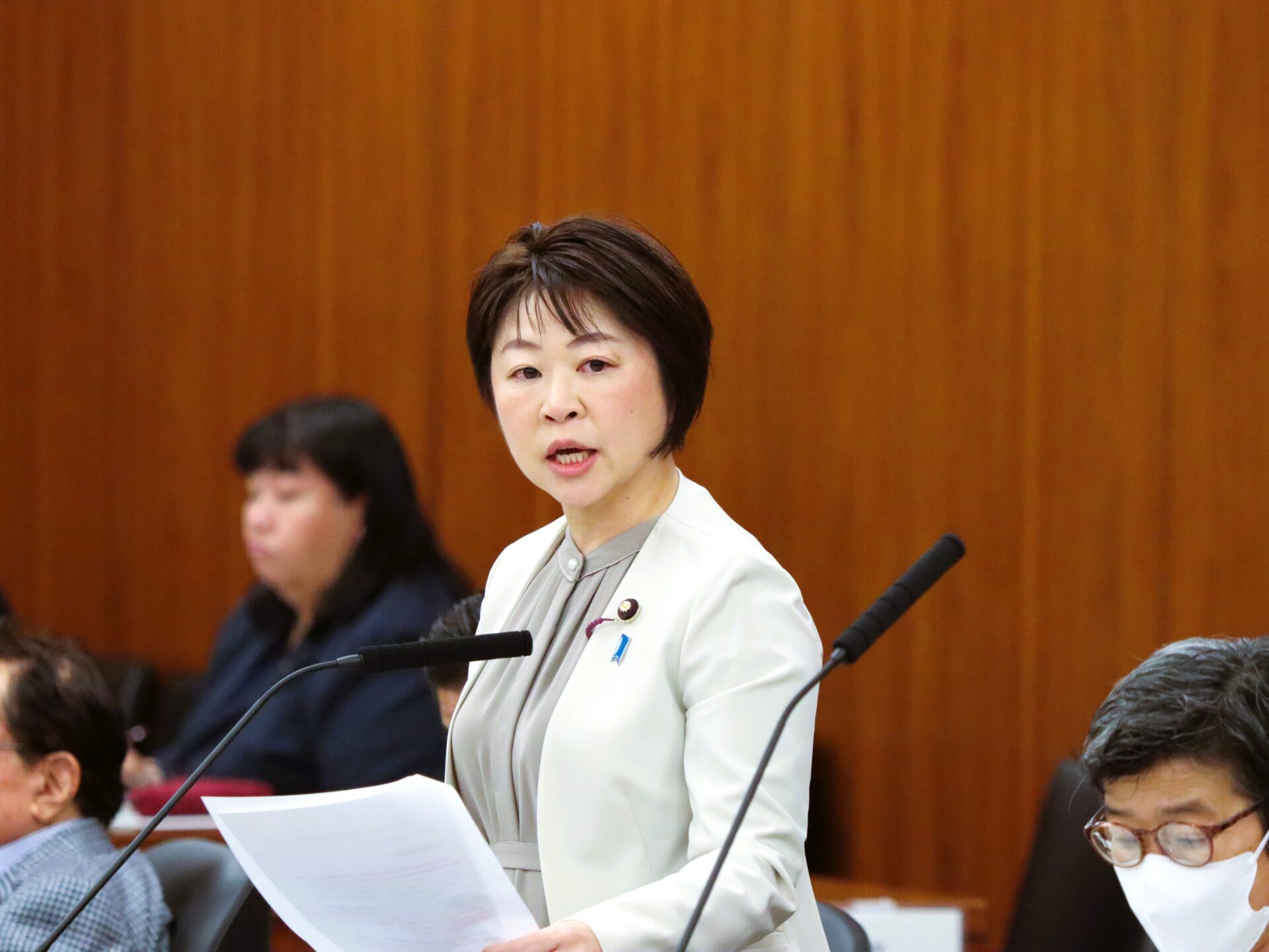 国会質問風景2