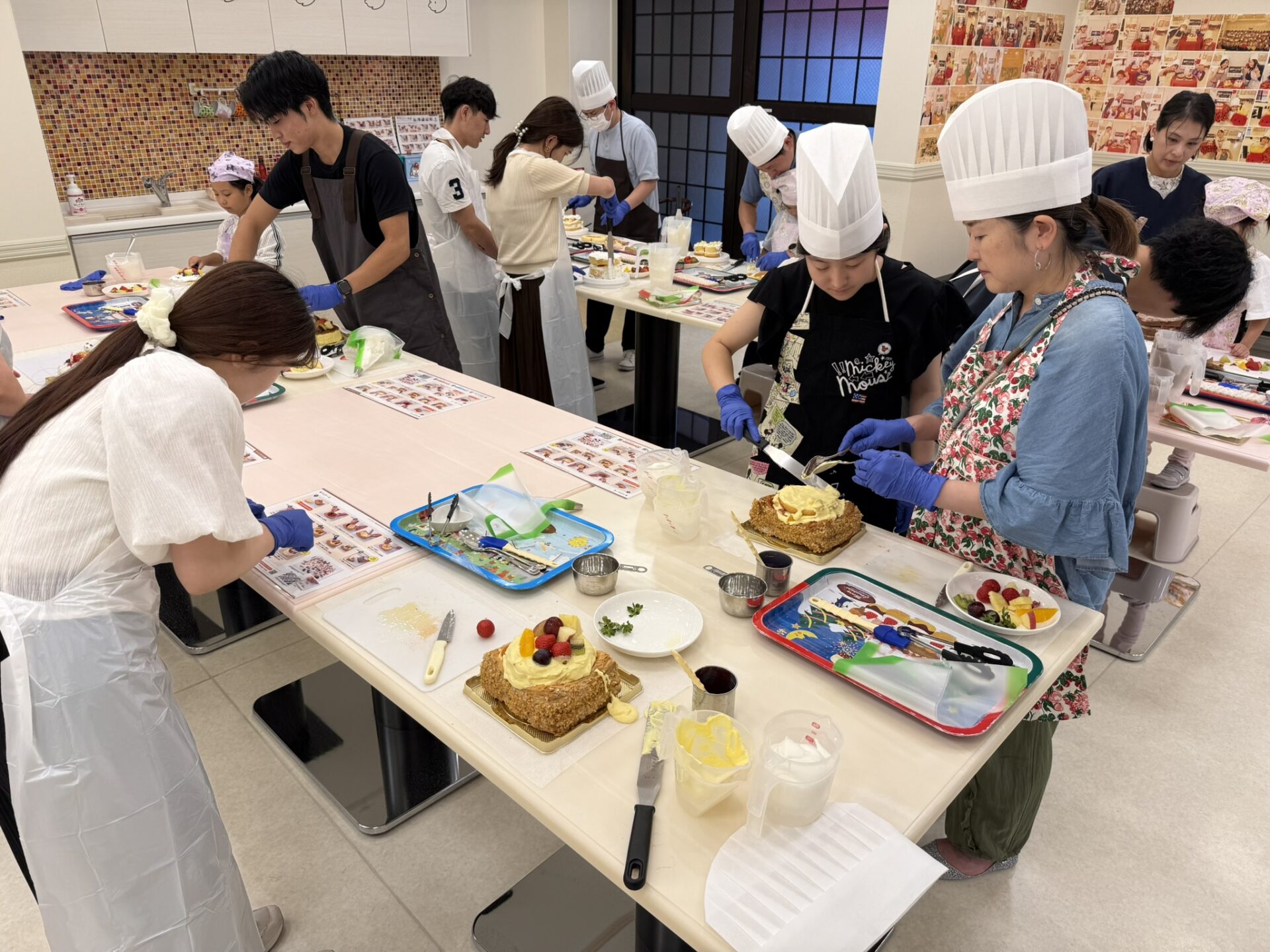 ケーキづくり
